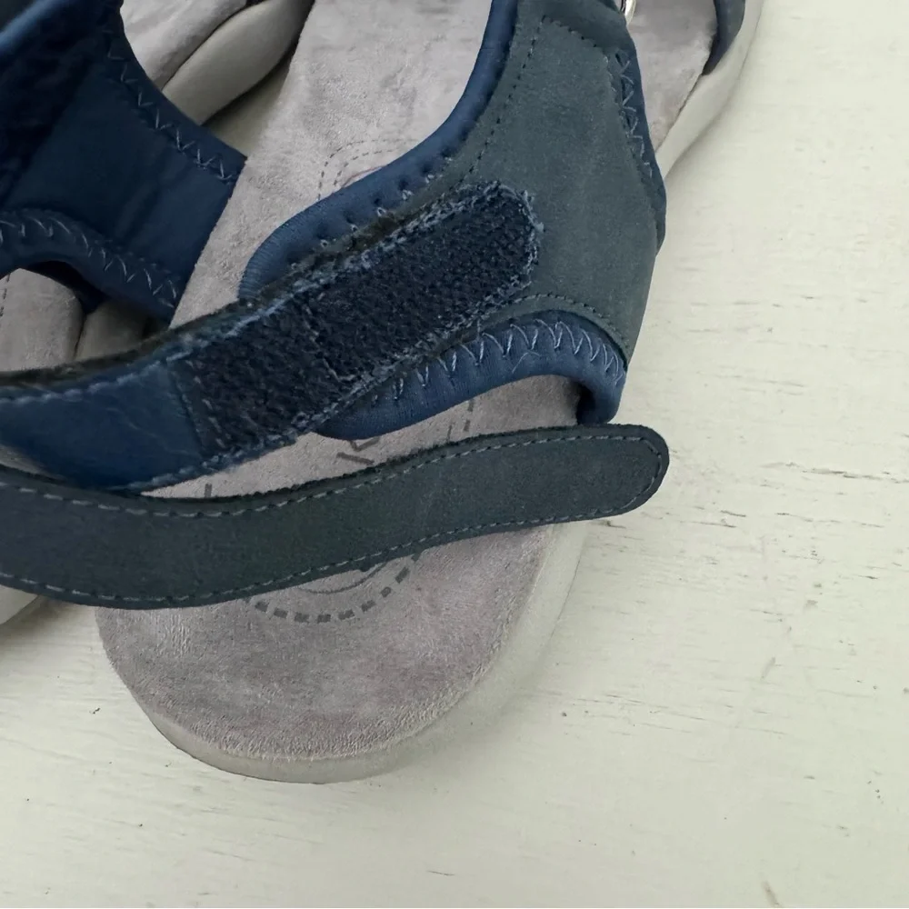 Siketu Embroidered Outdoor Comfort Sandals Navy Blue Size 42